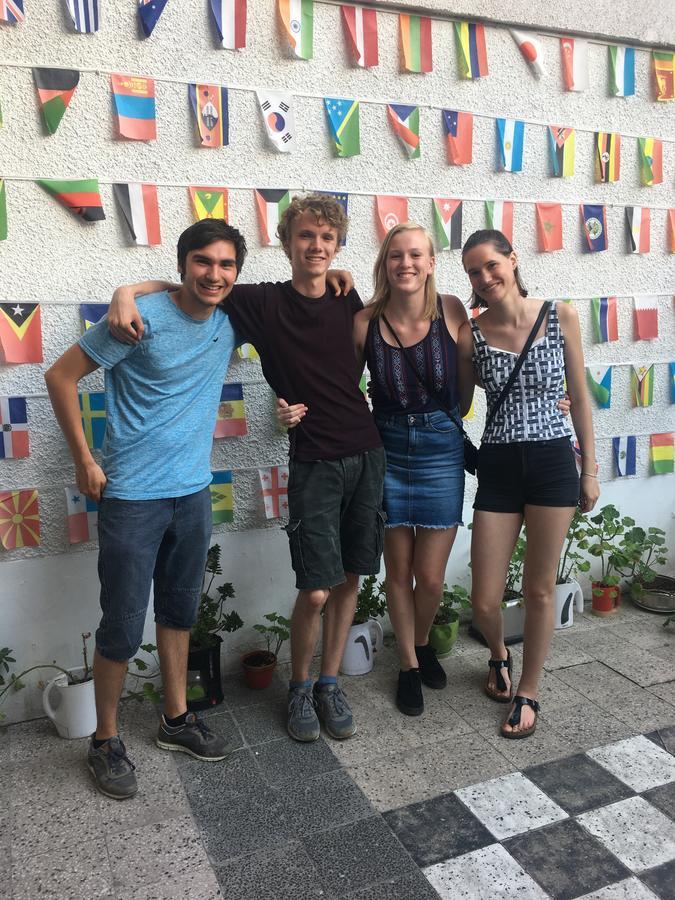 10 Coins Hostel & Tours Σόφια Εξωτερικό φωτογραφία